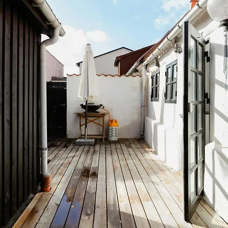 The Soulful Town House In The Heart Of *