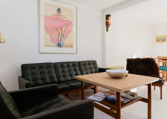 The Soulful Town House In The Heart Of *