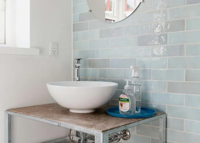 The Soulful Town House In The Heart Of * פאבורג